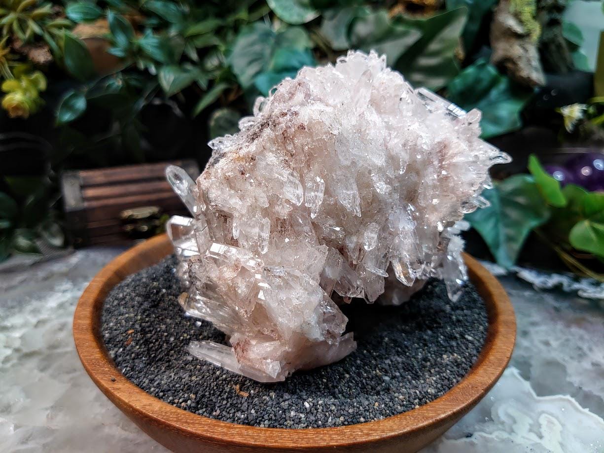 Awesome Colombian Pink Quartz Cluster / 954g / Lithium / for Crystal Healing / Home and Altar Decor / Cabinet Size