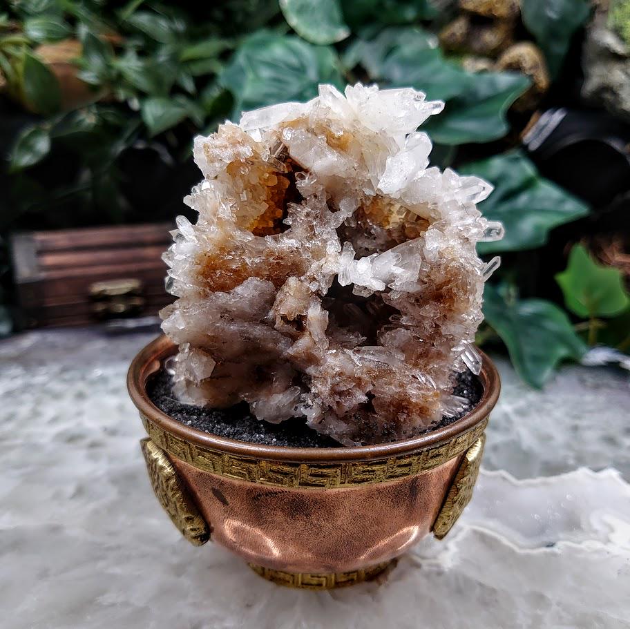 Natural Colombian Clear Quartz Cluster / 195g / for Crystal Healing / Home and Altar Decor / Small Cabinet Size