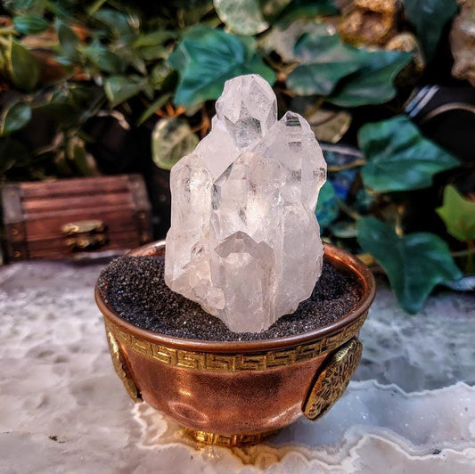 Clear Quartz Cluster from Minas Gerais, Brazil for Crystal Healing / 122g / Meditation / Altar Decor